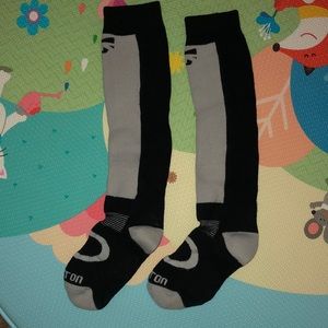 Gently used Womens Burton snow socks.